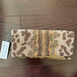 MOYNA Beaded Clutch